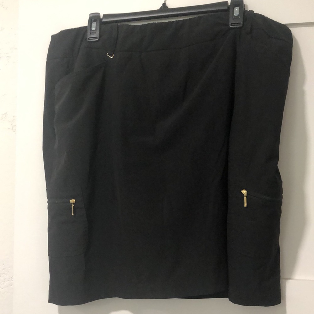 Chicos synergy golf skirt